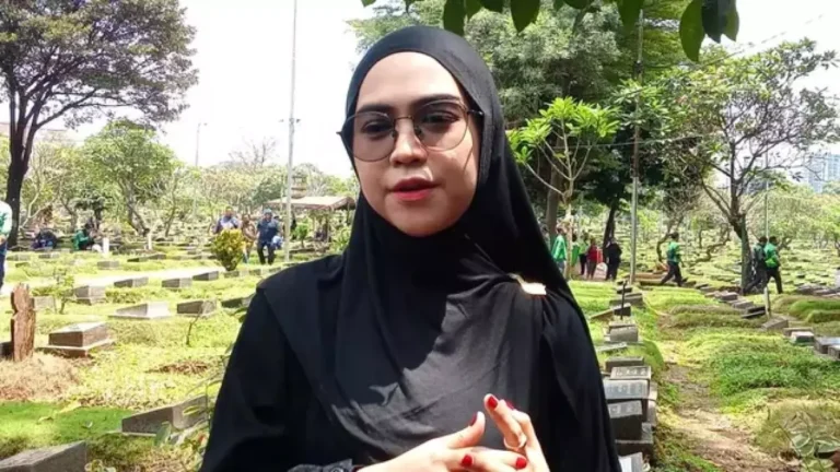 akta Ria Ricis Siapkan Bantuan untuk Keluarga Affan Kurniawan, Ojol Korban Mobil Brimob