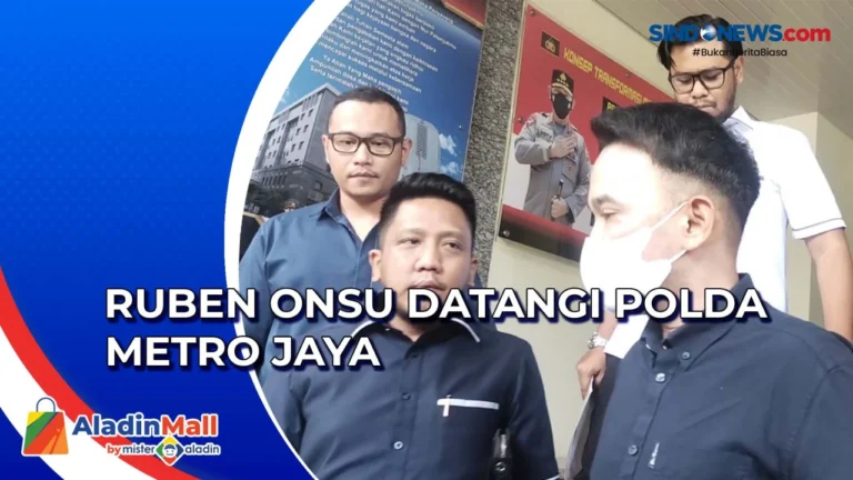 ruben-onsu-datangi-polda-metro-jaya-laporkan-haters-yang-fitnah-keluarganya-tyk