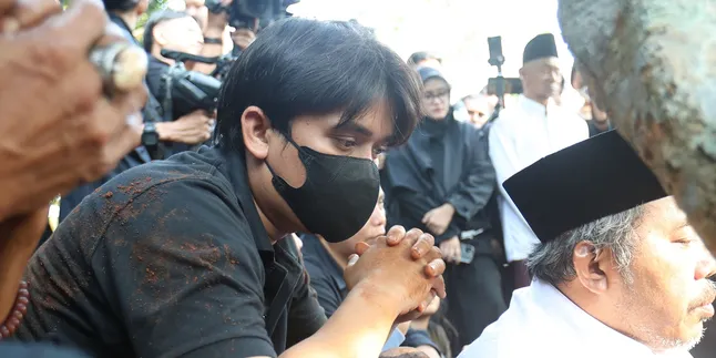 Pengajian Mpok Alpa Jadi Sorotan Hiburan