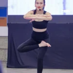 Gaya Ayu Ting Ting Jadi Instruktur Yoga, Tampil Elegan dan Sehat