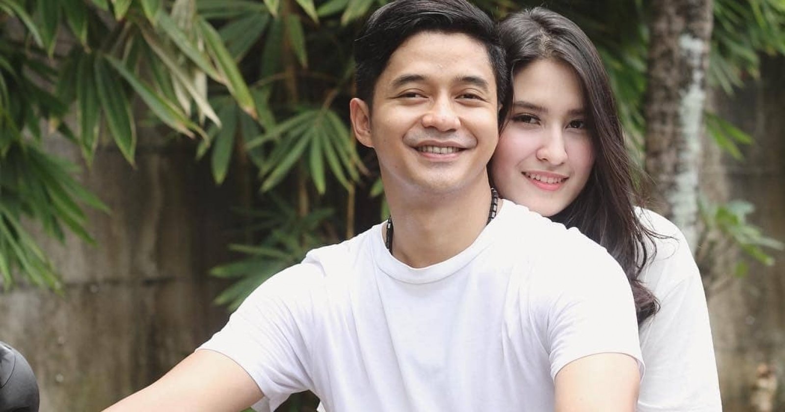 Adly Fairuz dan Angbeen Rishi Kompak Absen di Sidang Perceraian Pertama, Fakta Baru Terungkap (2025)